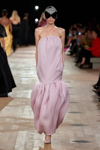 00053-balenciaga-spring-2026-ready-to-wear-credit-gorunway