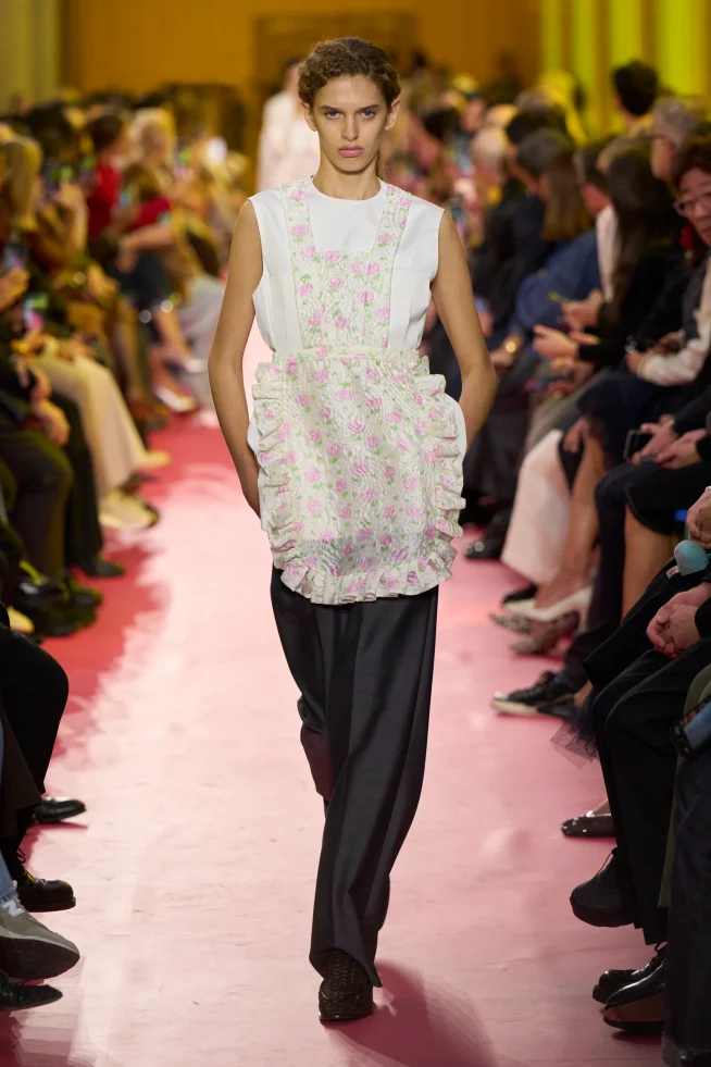 00053-miu-miu-spring-2026-ready-to-wear-credit-gorunway