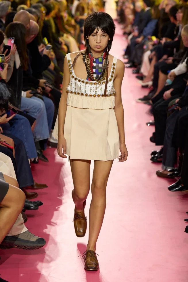 00060-miu-miu-spring-2026-ready-to-wear-credit-gorunway