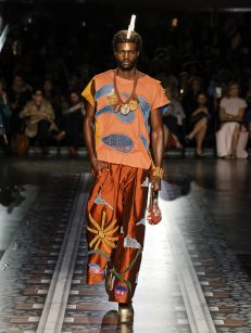 Ronaldo Fraga

SPFW N60

Foto: Ze Takahashi/ @agfotosite