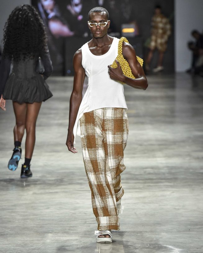 Dendezeiro

SPFW N60

Foto: Danilo Grimaldi/ @agfotosite