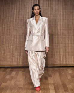 A la Garonne 

SPFW N60

Foto: Ze Takahashi/ @agfotosite