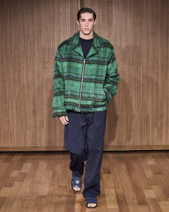 A la Garonne 

SPFW N60

Foto: Ze Takahashi/ @agfotosite