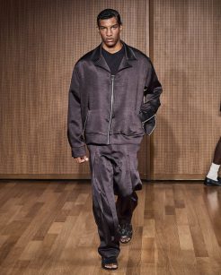 A la Garonne 

SPFW N60

Foto: Ze Takahashi/ @agfotosite