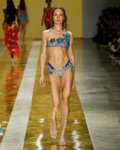 Amir Slama - SPFW N60 - 
Foto: Ze Takahashi / @agfotosite