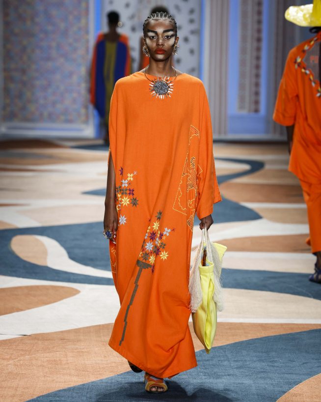 Foz

SPFW N60

Foto: Ze Takahashi/ @agfotosite