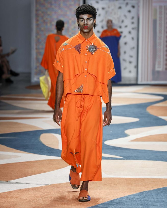 Foz

SPFW N60

Foto: Ze Takahashi/ @agfotosite