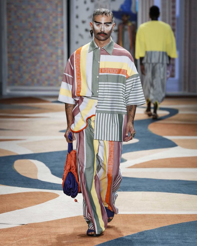 Foz

SPFW N60

Foto: Ze Takahashi/ @agfotosite