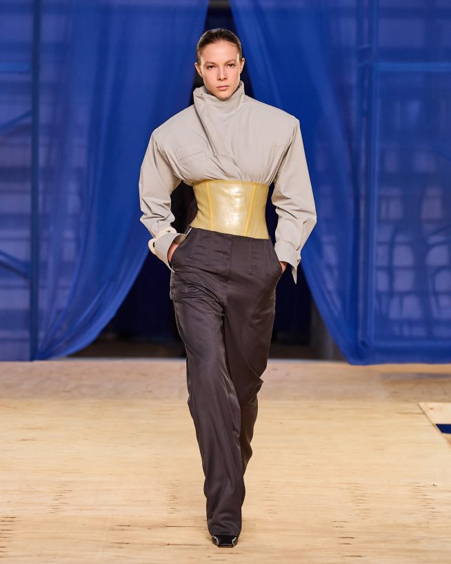 FRANCESCA

Debut Outono 2025

foto: Zé Takahashi