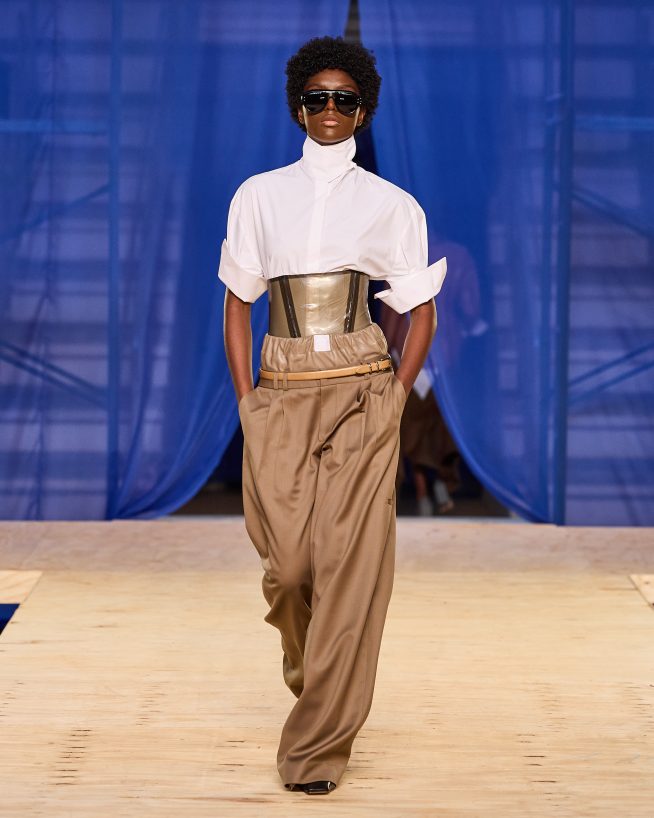 FRANCESCA

Debut Outono 2025

foto: Zé Takahashi