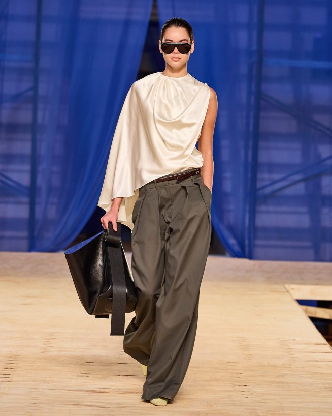 FRANCESCA

Debut Outono 2025

foto: Zé Takahashi