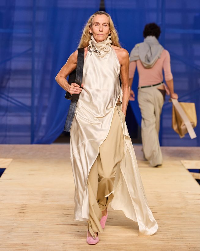 FRANCESCA

Debut Outono 2025

foto: Zé Takahashi