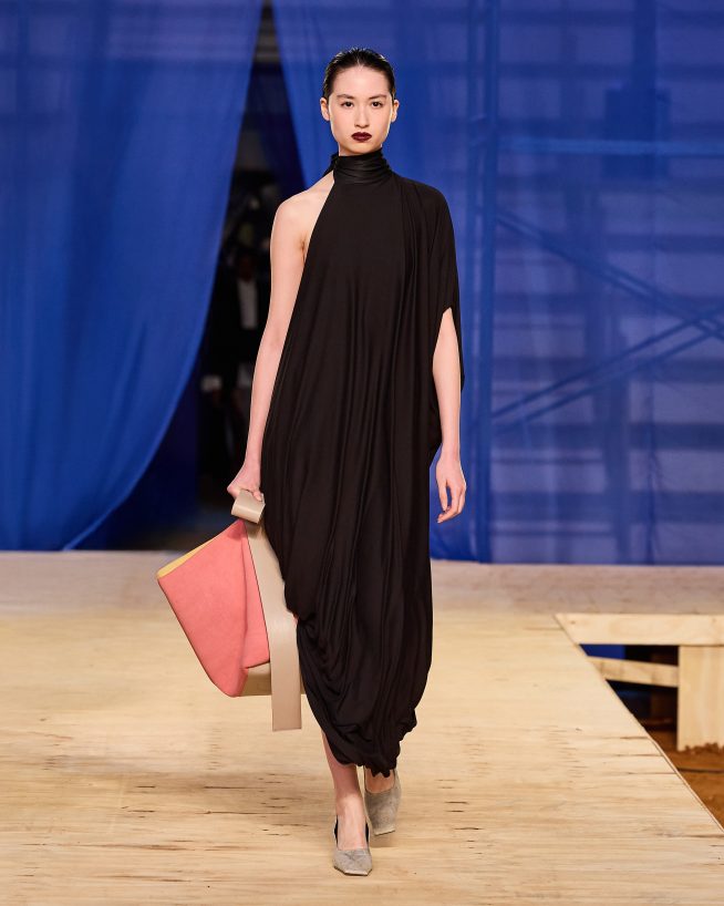 FRANCESCA

Debut Outono 2025

foto: Zé Takahashi