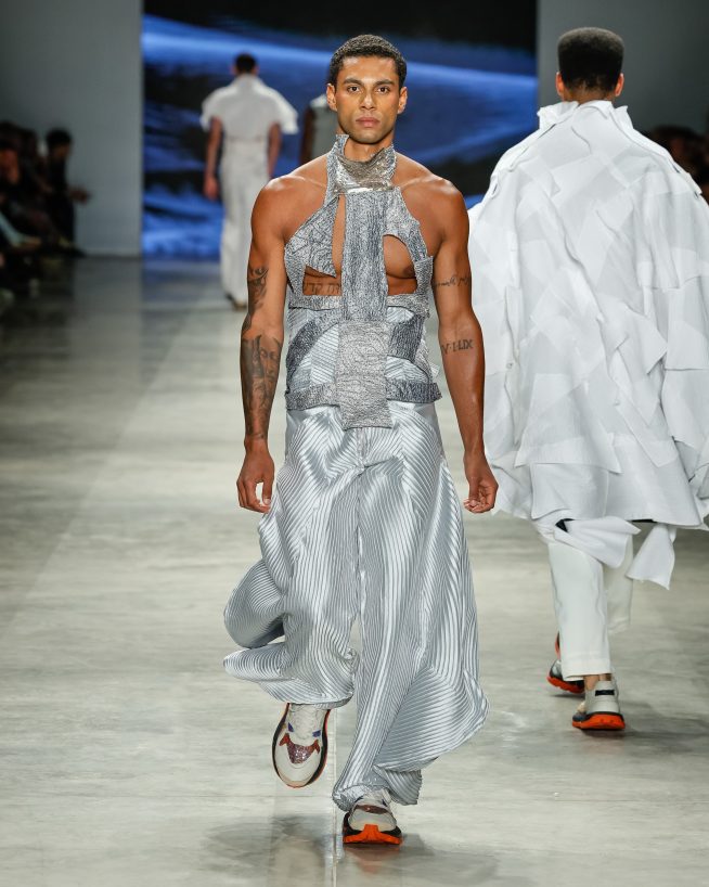 Lino Villaventura - SPFW N60 - 
Foto: Ze Takahashi / @agfotosite