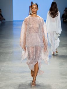 Marina Bitu

SPFW N60

Foto: Ze Takahashi / @agfotosite