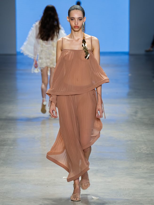 Marina Bitu

SPFW N60

Foto: Ze Takahashi / @agfotosite