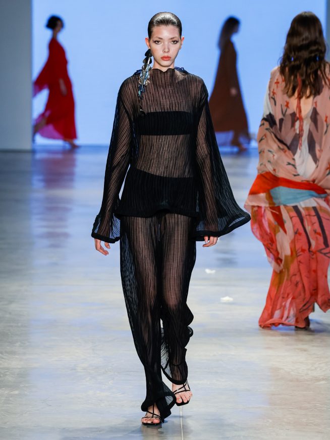 Marina Bitu

SPFW N60

Foto: Ze Takahashi / @agfotosite