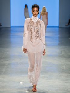 Marina Bitu

SPFW N60

Foto: Ze Takahashi / @agfotosite