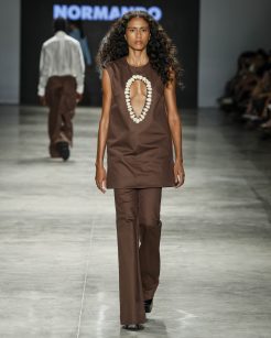 Normando

SPFW N60

Foto: Ze Takahashi/ @agfotosite