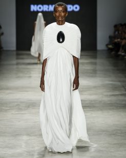 Normando

SPFW N60

Foto: Ze Takahashi/ @agfotosite