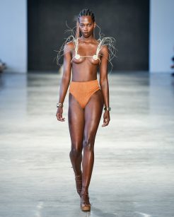 SAU

SPFW N60

Foto: Ze Takahashi / @agfotosite