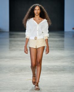 SAU

SPFW N60

Foto: Ze Takahashi / @agfotosite