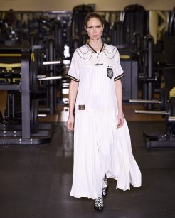 Uó por Marcelo Sommer
SPFW N60

Foto: Zé Takahashi/ @agfotosite