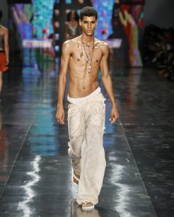 Sou de Algodao

SPFW N60

Foto: Ze Takahashi/ @agfotosite