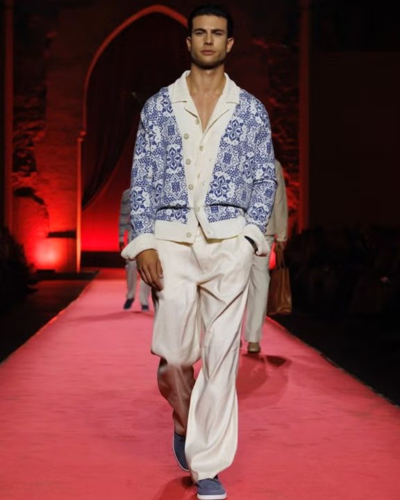 Guess celebra 45 anos em Marrakech