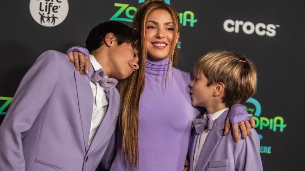Shakira com os filhos