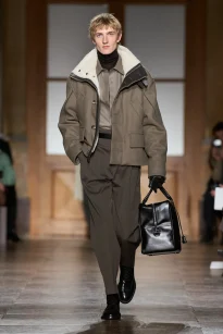 00002-hermes-fall-2026-menswear-credit-gorunway