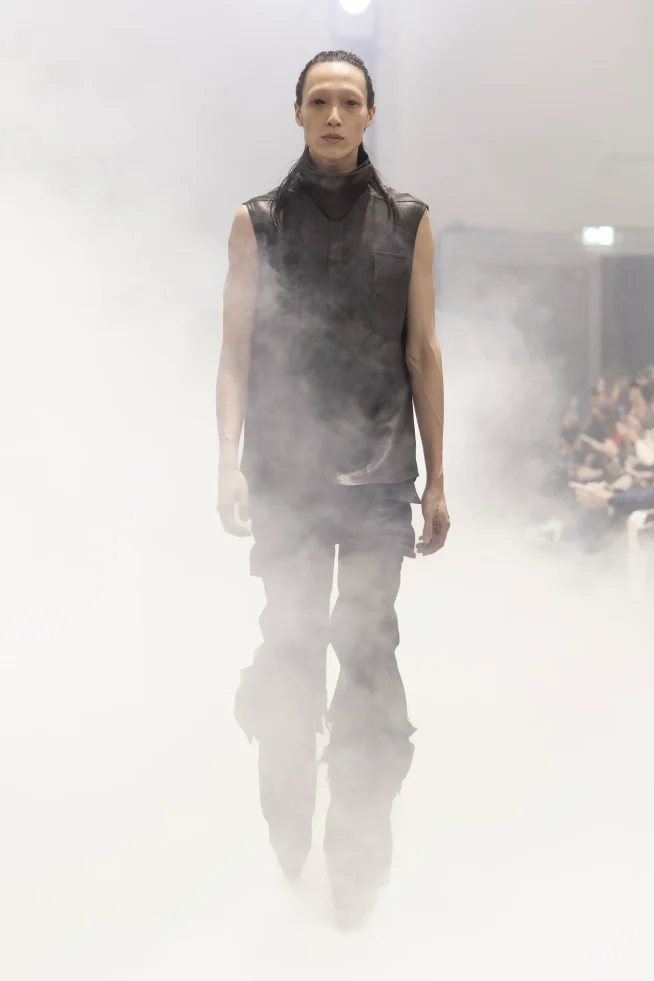 00002-rick-owens-fall-2026-menswear-credit-brand