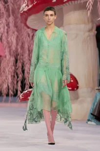 00004-chanel-spring-2026-couture-credit-gorunway