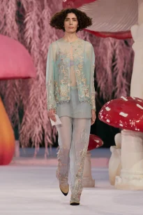 00005-chanel-spring-2026-couture-credit-gorunway