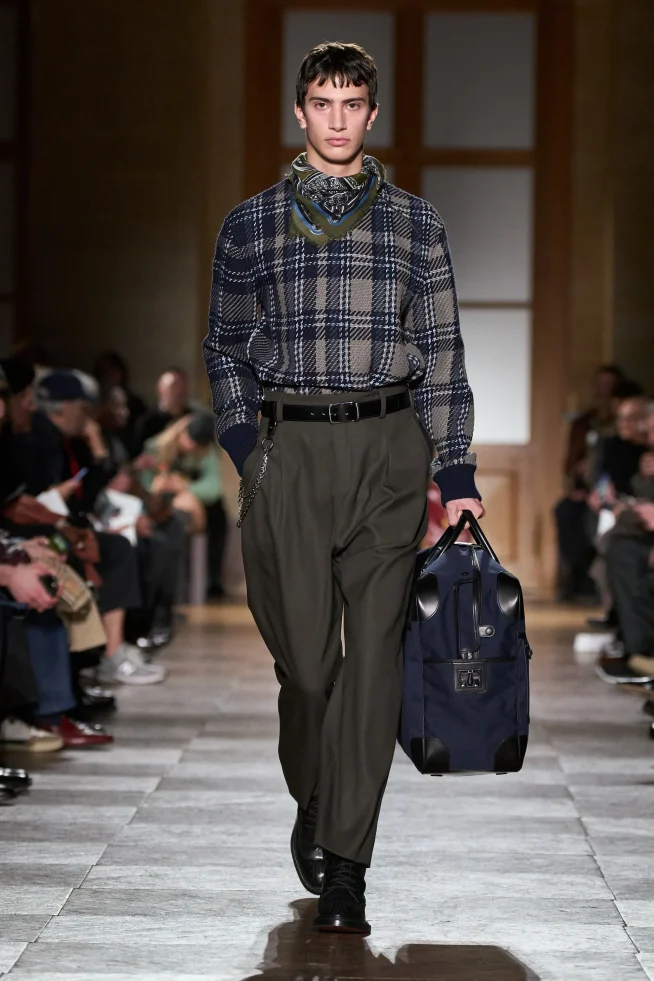 00009-hermes-fall-2026-menswear-credit-gorunway