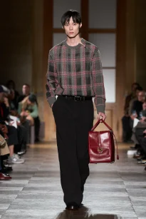 00010-hermes-fall-2026-menswear-credit-gorunway