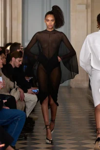 00010-jacquemus-fall-2026-ready-to-wear-credit-gorunway