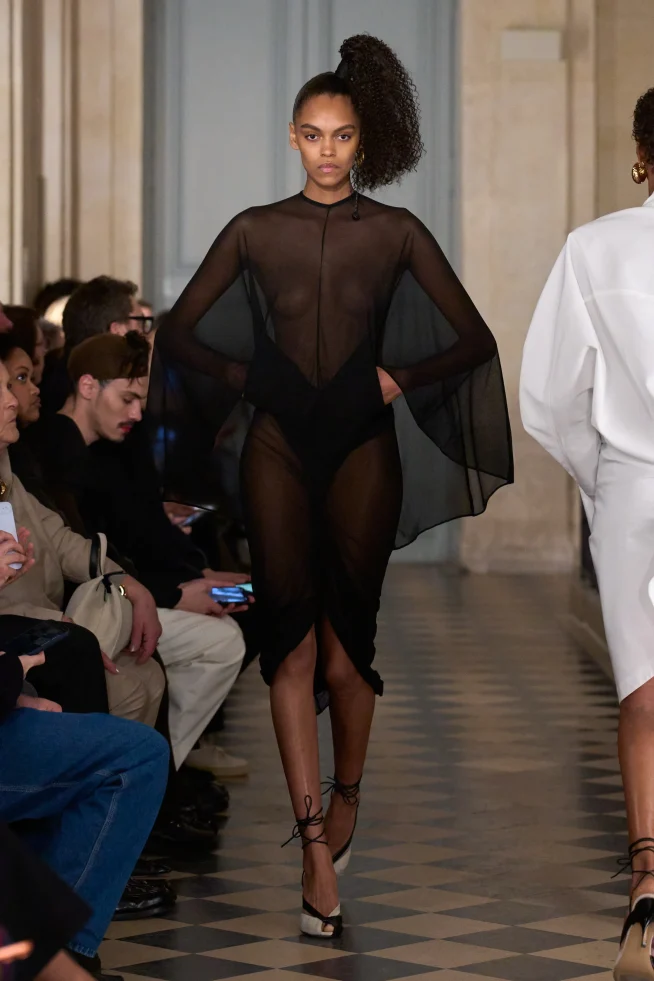 00010-jacquemus-fall-2026-ready-to-wear-credit-gorunway