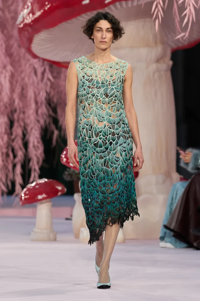 00019-chanel-spring-2026-couture-credit-gorunway