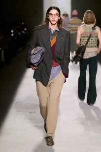 00019-dries-van-noten-fall-2026-menswear-credit-gorunway