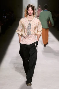 00022-dries-van-noten-fall-2026-menswear-credit-gorunway