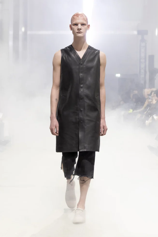 00023-rick-owens-fall-2026-menswear-credit-brand