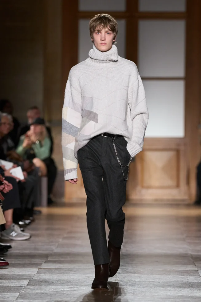 00025-hermes-fall-2026-menswear-credit-gorunway