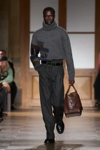 00027-hermes-fall-2026-menswear-credit-gorunway