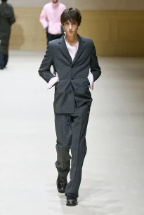 00027-prada-fall-2026-menswear-credit-gorunway