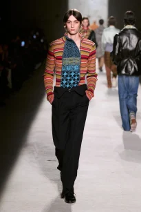 00029-dries-van-noten-fall-2026-menswear-credit-gorunway