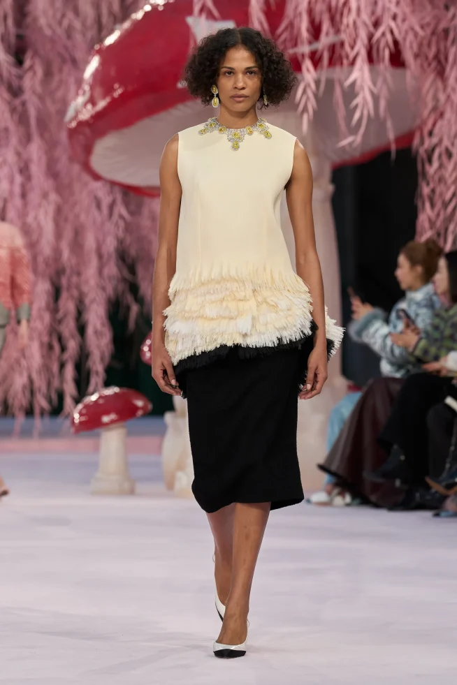 00035-chanel-spring-2026-couture-credit-gorunway