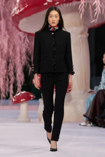 00043-chanel-spring-2026-couture-credit-gorunway