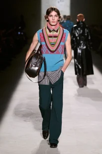 00043-dries-van-noten-fall-2026-menswear-credit-gorunway