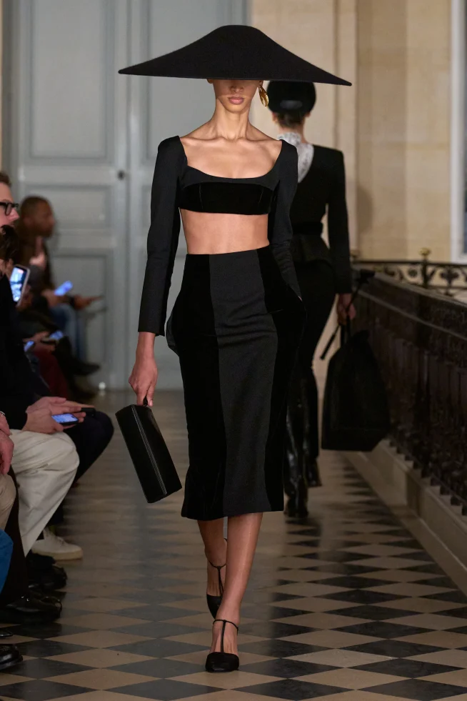 00043-jacquemus-fall-2026-ready-to-wear-credit-gorunway